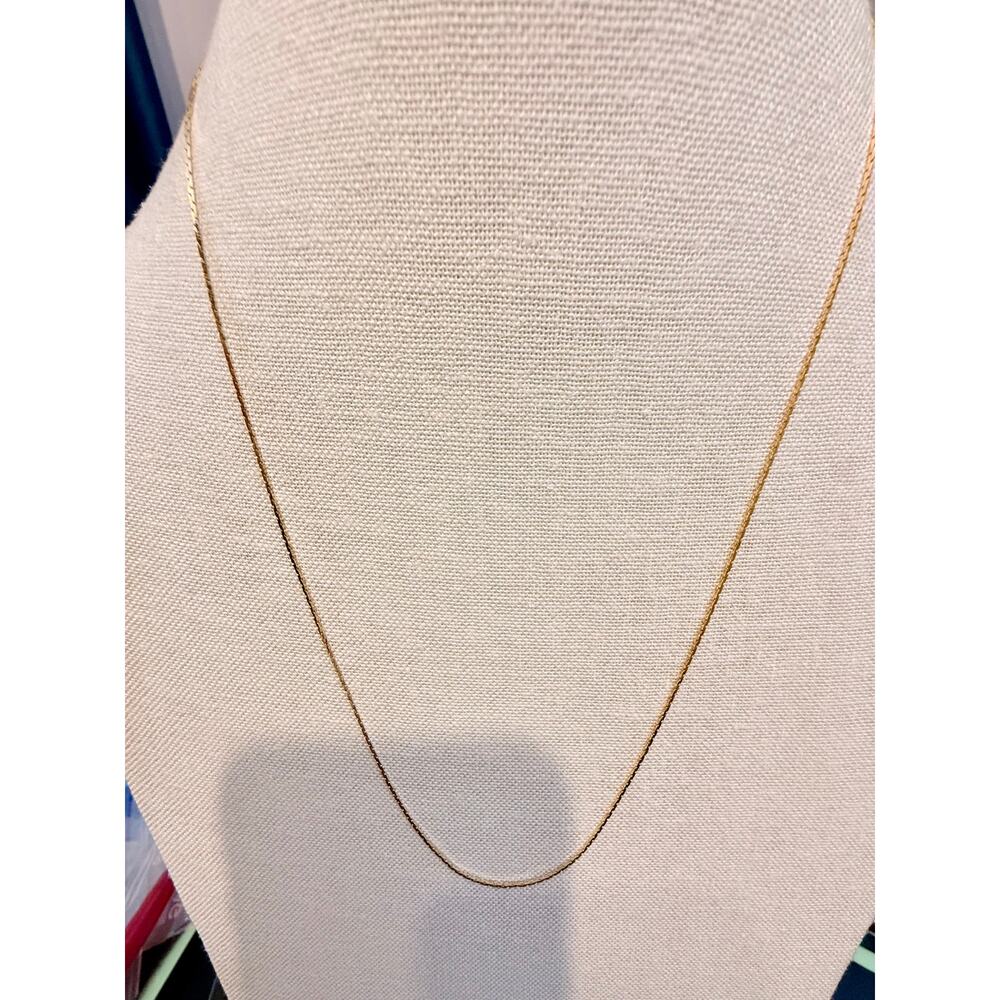 Vintage Gold Tone Chain Necklace – 24” Delicate Textured Chain